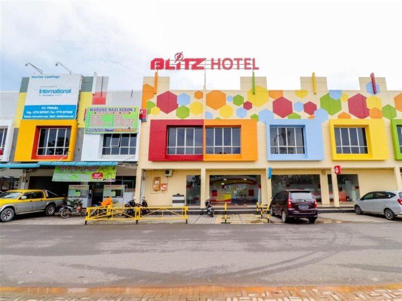 Blitz Hotel Batam Ngoại thất bức ảnh