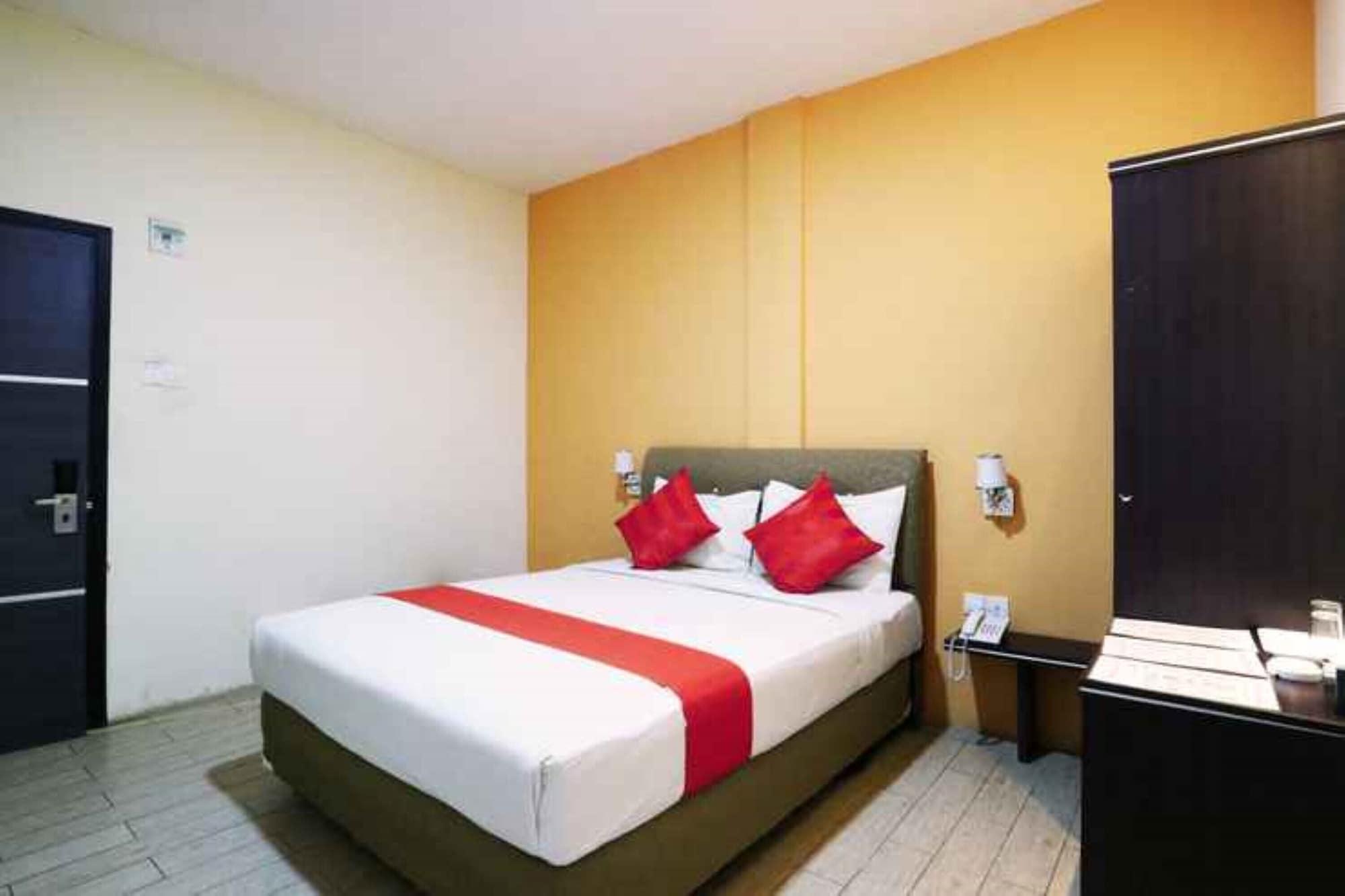 Blitz Hotel Batam Ngoại thất bức ảnh