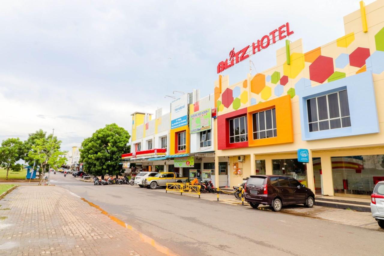 Blitz Hotel Batam Ngoại thất bức ảnh