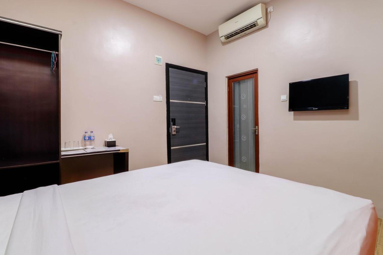 Blitz Hotel Batam Ngoại thất bức ảnh