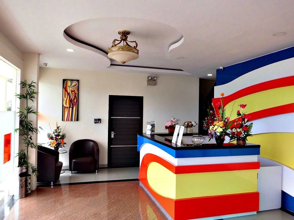 Blitz Hotel Batam Ngoại thất bức ảnh